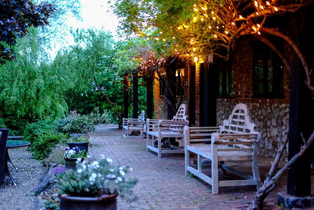 Elvey Farm Otel Ashford  Oda fotoğraf
