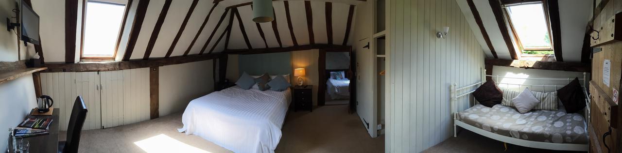 Elvey Farm Otel Ashford  Oda fotoğraf